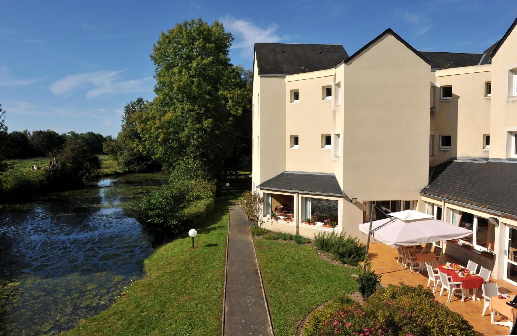 Logis Hotel Le Relais Du Moulin Valençay エクステリア 写真