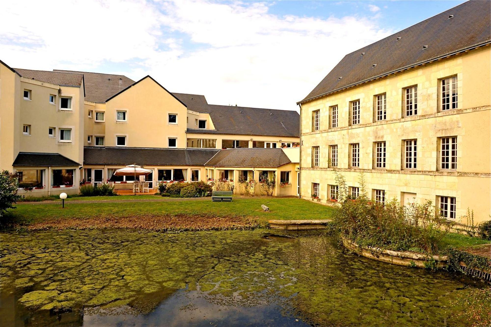 Logis Hotel Le Relais Du Moulin Valençay エクステリア 写真