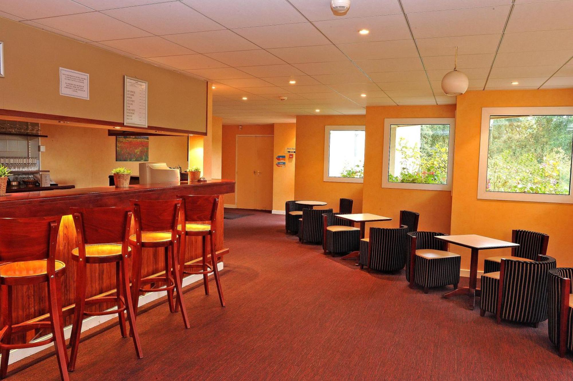 Logis Hotel Le Relais Du Moulin Valençay エクステリア 写真